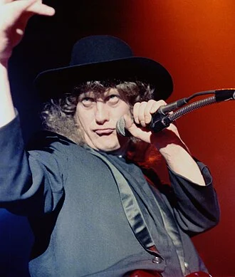 Noddy Holder height profile photo