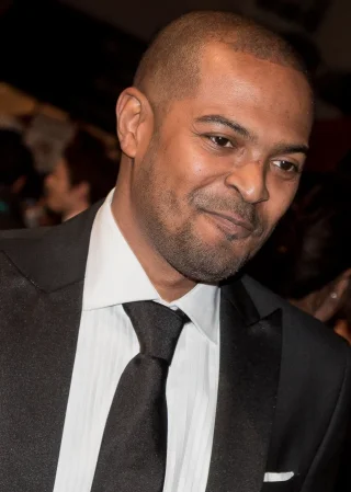 Noel Clarke height profile photo