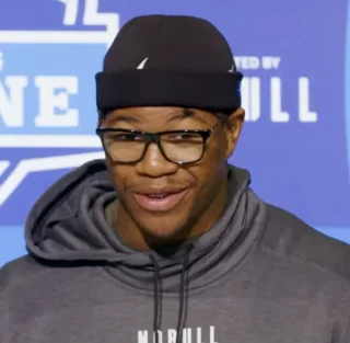 Nolan Smith (American football) height profile photo