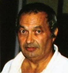 Noshir Gowadia height profile photo