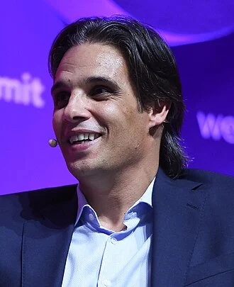 Nuno Gomes height profile photo