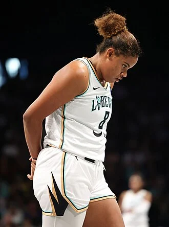 Nyara Sabally height profile photo