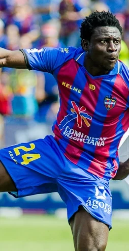 Obafemi Martins height profile photo