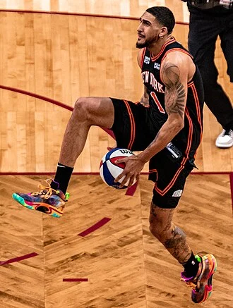 Obi Toppin height profile photo