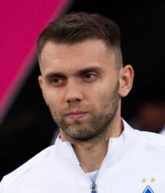 Oleksandr Karavayev height profile photo