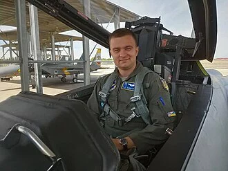 Oleksii Mes height profile photo