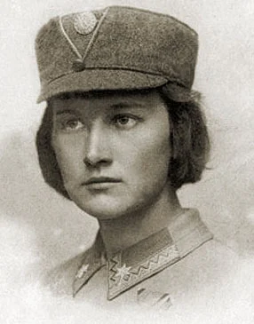 Olena Stepaniv height profile photo
