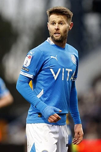 Oliver Norwood height profile photo