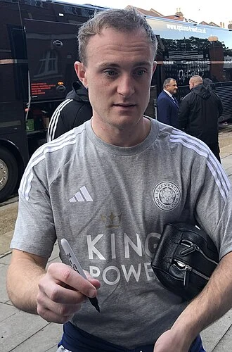 Oliver Skipp height profile photo