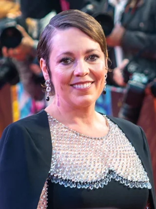 Olivia Colman height profile photo