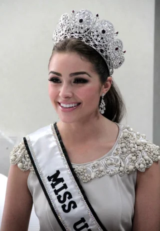 Olivia Culpo height profile photo