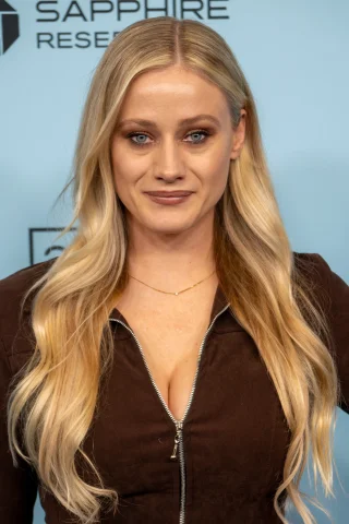 Olivia Taylor Dudley height profile photo
