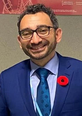 Omar Alghabra height profile photo