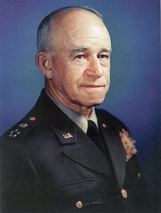 Omar Bradley height profile photo