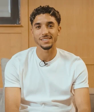 Omar Marmoush height profile photo