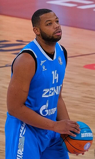 Omari Spellman height profile photo