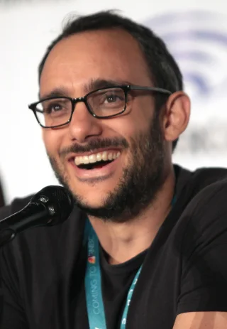 Omid Abtahi height profile photo