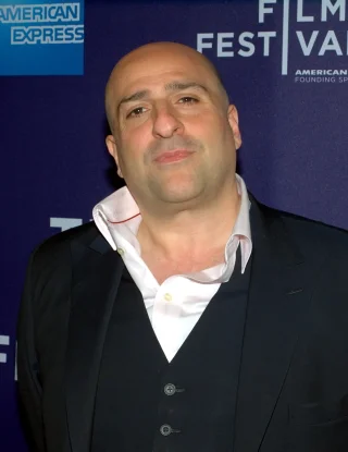 Omid Djalili height profile photo