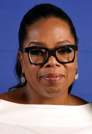 Oprah Winfrey height profile photo
