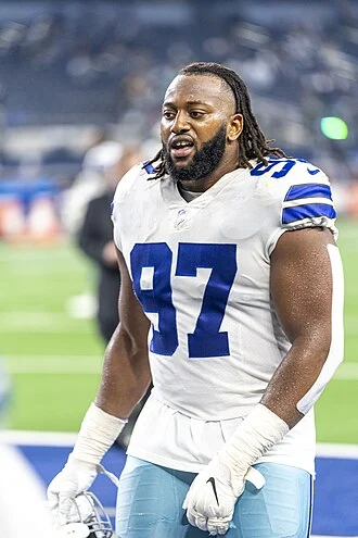 Osa Odighizuwa height profile photo