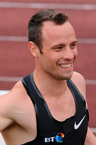 Oscar Pistorius height profile photo