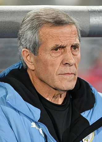 Óscar Tabárez height profile photo