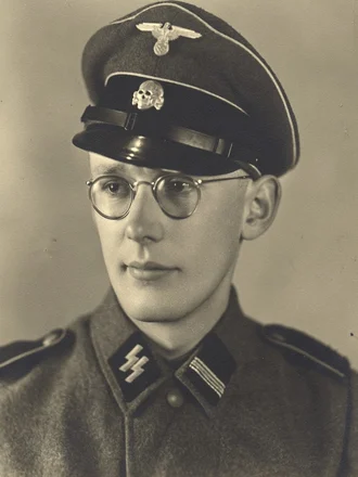 Oskar Gröning height profile photo
