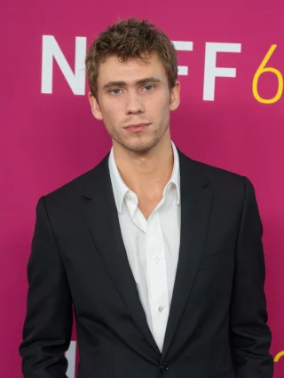 Owen Teague height profile photo
