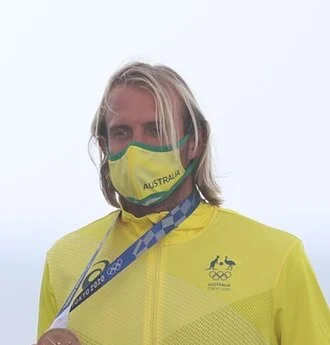 Owen Wright (surfer) height profile photo