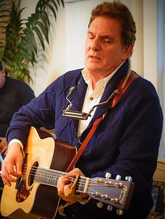 P. F. Sloan height profile photo