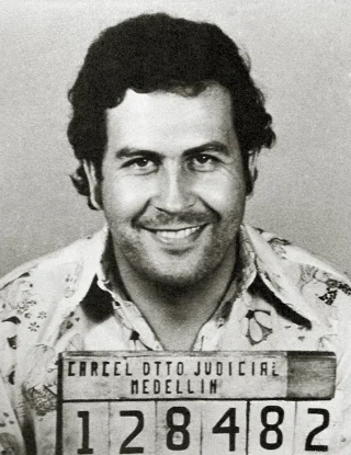 Pablo Escobar height profile photo