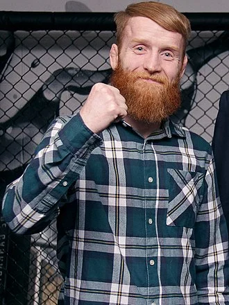 Paddy Holohan height profile photo