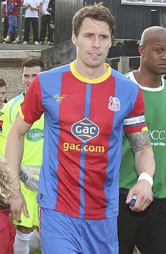 Paddy McCarthy height profile photo