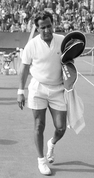Pancho Segura height profile photo