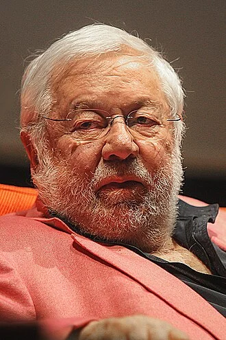 Paolo Villaggio height profile photo