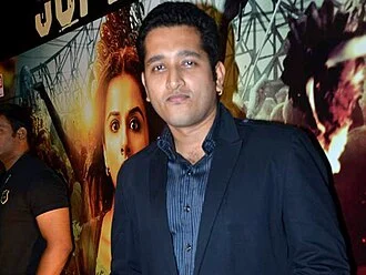Parambrata Chatterjee height profile photo
