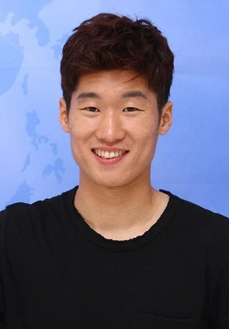 Park Ji-sung height profile photo