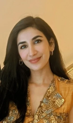 Parul Gulati height profile photo