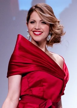 Pascale Hutton height profile photo