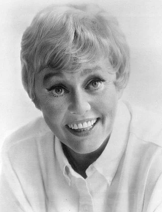 Pat Carroll height profile photo