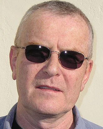 Pat Condell height profile photo