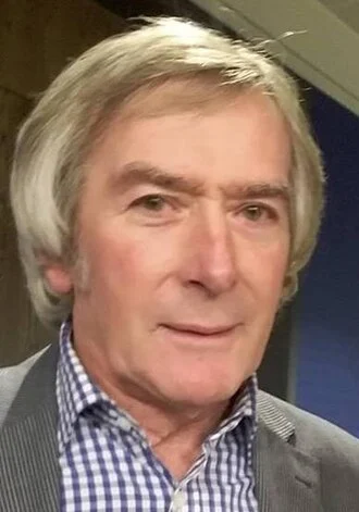 Pat Jennings height profile photo