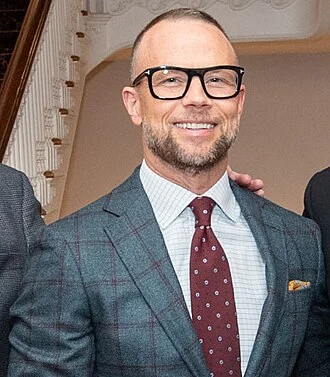 Pat Kelsey height profile photo