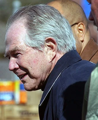 Pat Robertson height profile photo