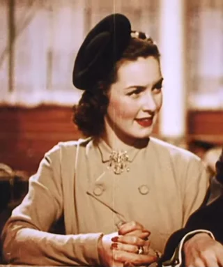 Patricia Roc height profile photo