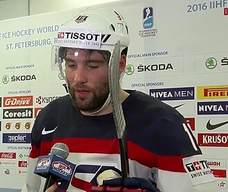 Patrick Maroon height profile photo