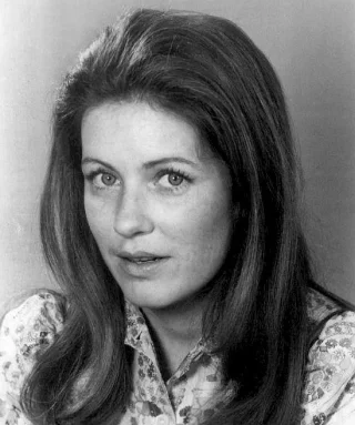 Patty Duke height profile photo