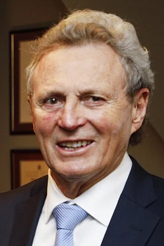 Paul Henderson height profile photo