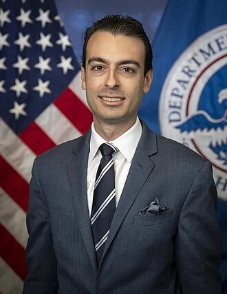 Paul Ingrassia (lawyer) height profile photo