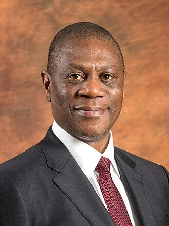 Paul Mashatile height profile photo